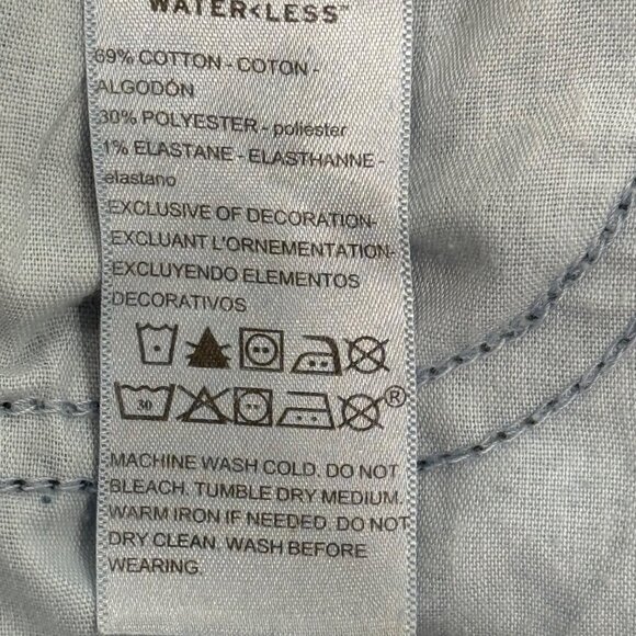 Signature Levi Strauss Mid Rise Denim Shorts Size 6 W28 Cotton Blend Blue - Picture 3 of 6